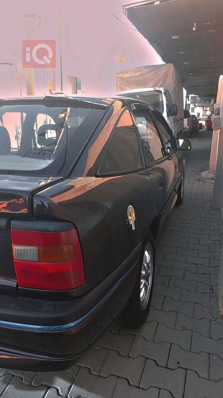 اوبل فيكترا